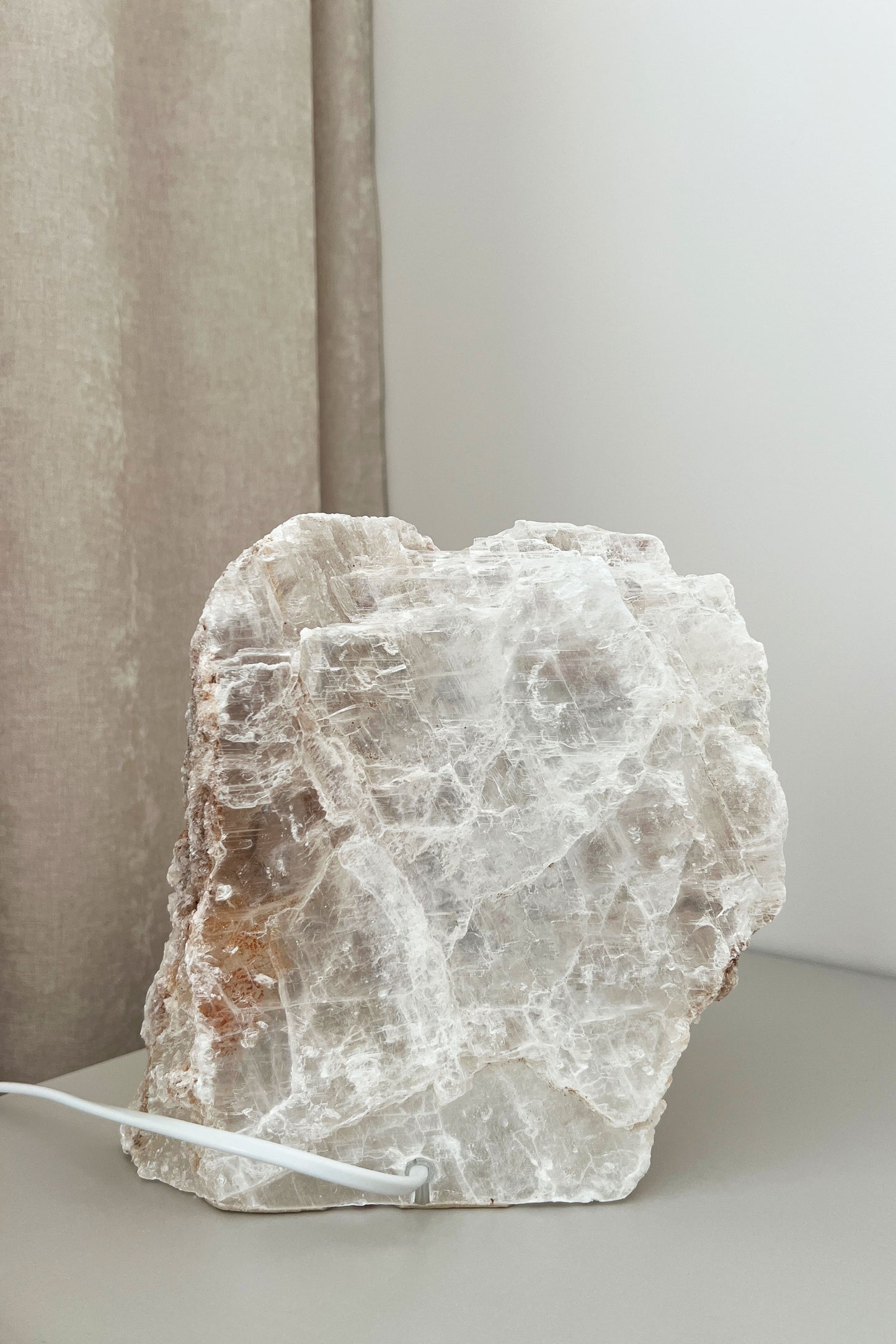 Seleniidist lamp M-001